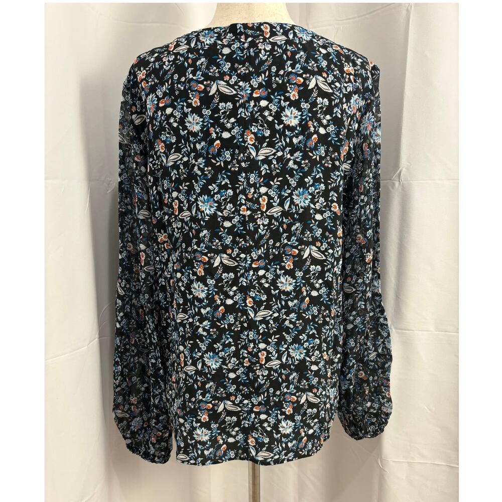 NWT Club Monaco Silk Button Floral Detail Blouse - M - Picture 2 of 6